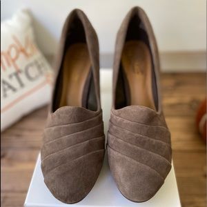Clarks Heels